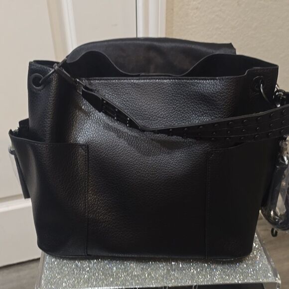 Steve Madden BKoltt Bucket Bag- Black - Picture 9 of 12